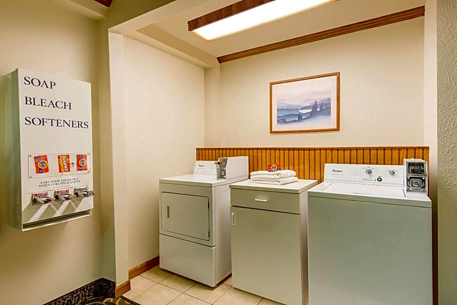 Super 8 by Wyndham Youngstown/Austintown