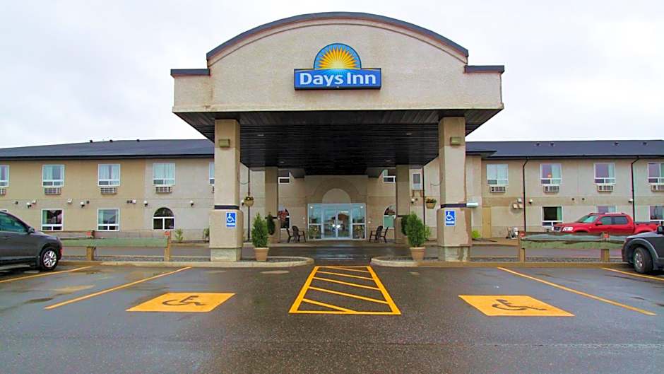 Days Inn & Suites by Wyndham Thompson