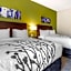 Redwood inn & Suites Crosby