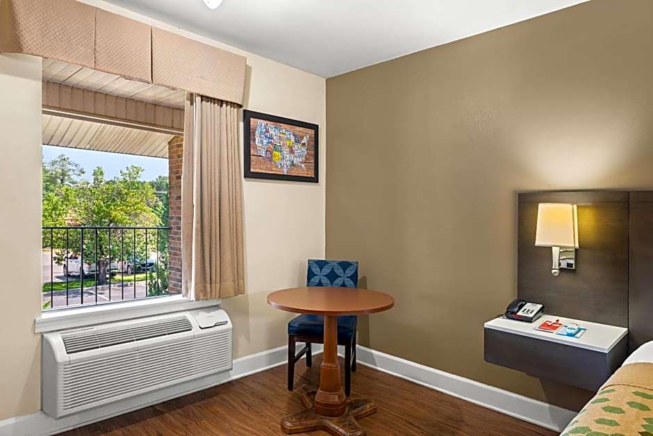 Econo Lodge Inn & Suites Lugoff