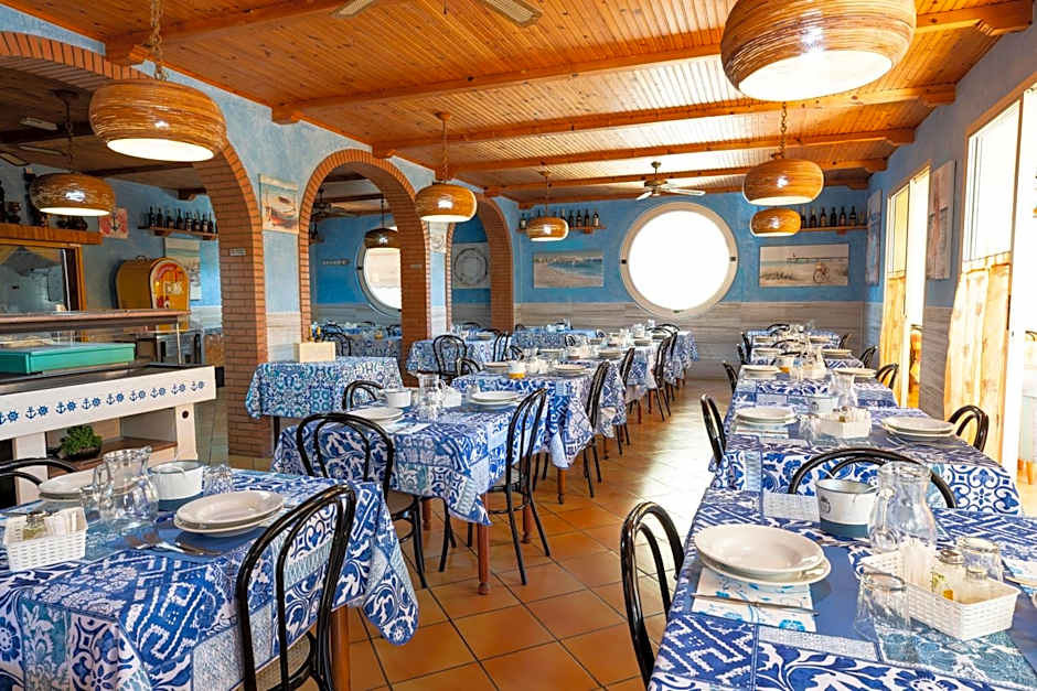 Hotel Cesari