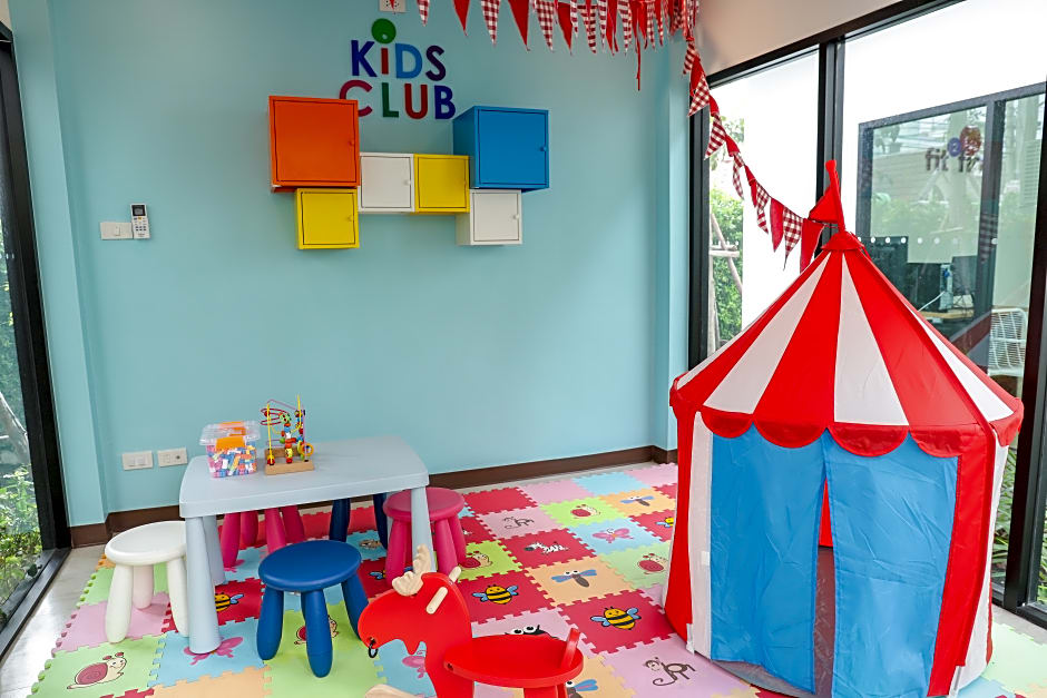 Golden Sea Pattaya Hotel