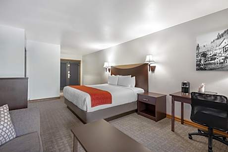 King Room with Sofa Bed - Non-Smoking