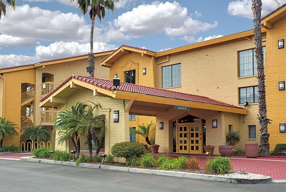 La Quinta Inn & Suites by Wyndham Ventura