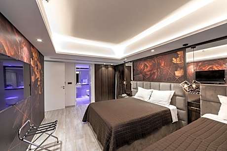 Executive Triple Suite