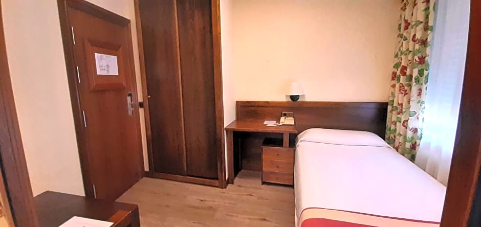 Hotel Urogallo