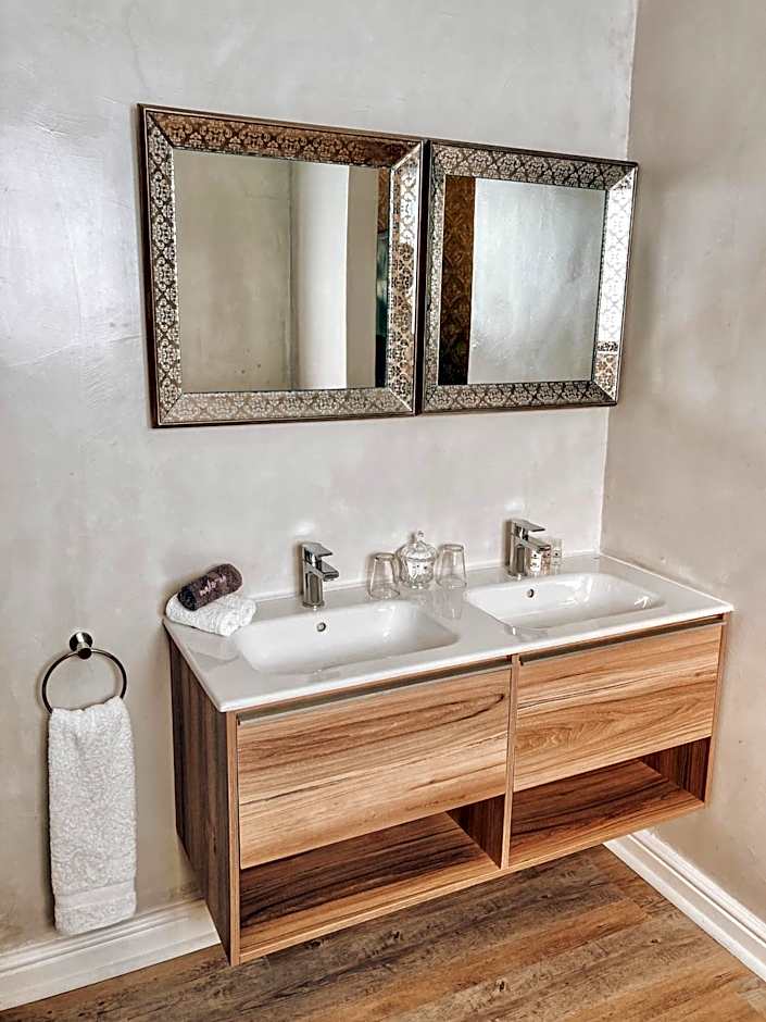 Chateau de Marine Boutique Hotel