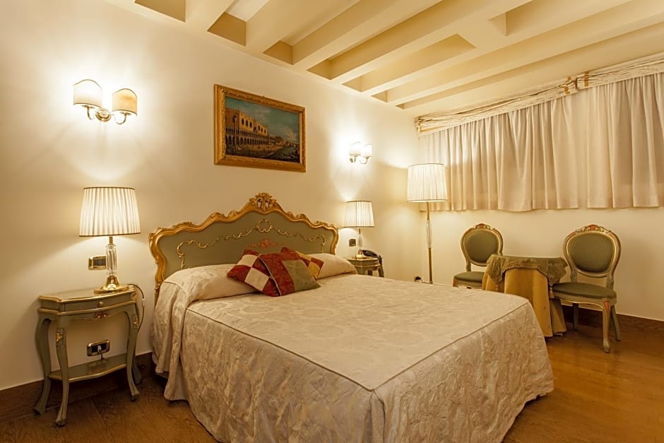 Hotel Al Ponte Mocenigo