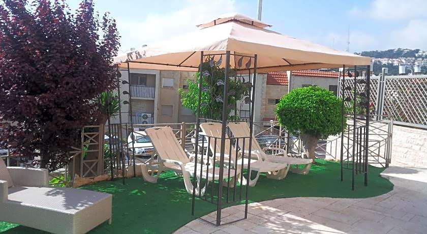 Marom Residence Romema