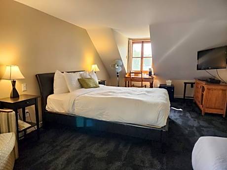 Triple Room with Sea View