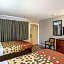 Econo Lodge Inn and Suites Yreka