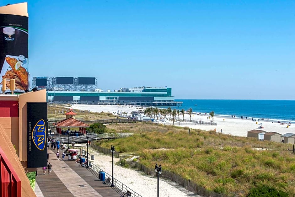 Atlantic Motor Inn Near Boardwalk