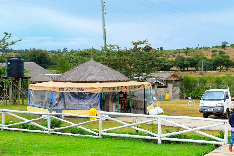 Lalanasi Lodge & Tented Camp