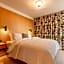 Black Pearl Apartment Hotel