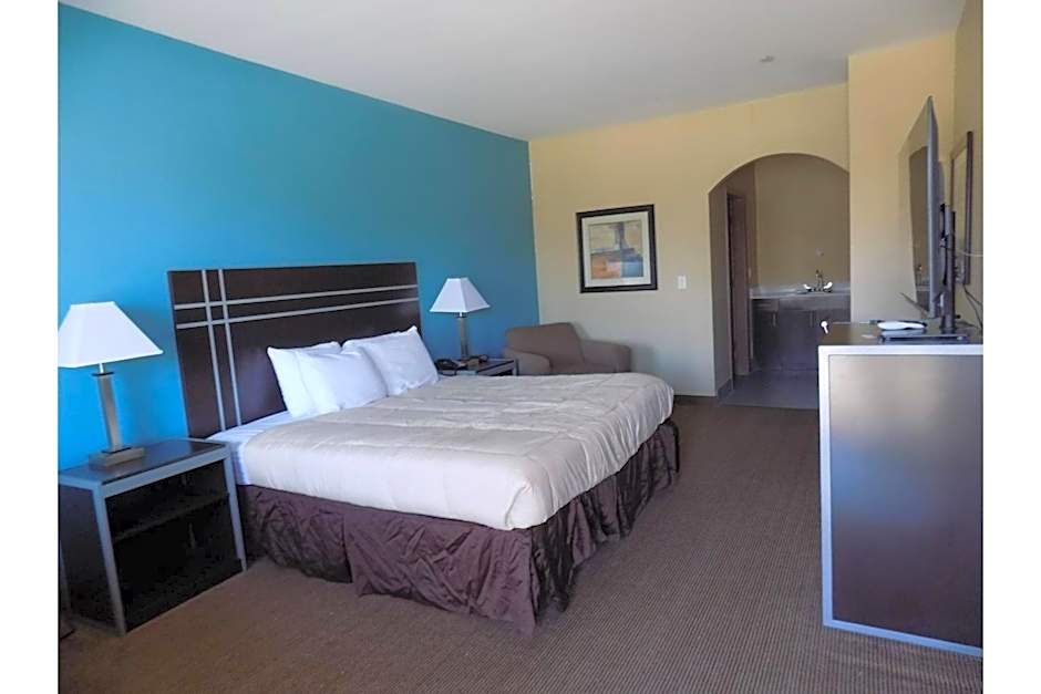 Moulton Inn & Suites By OYO