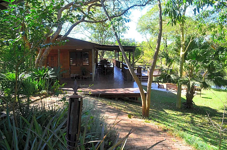 Hippo Waterfront Lodge