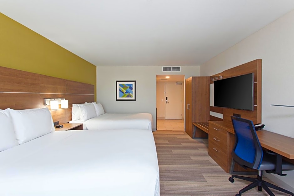 Holiday Inn Express Hotel & Suites Pasadena-Colorado Boulevard