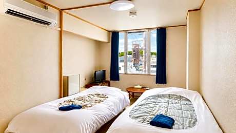 Twin Room with Shared Bathroom