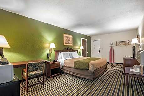 King Room - Non-Smoking