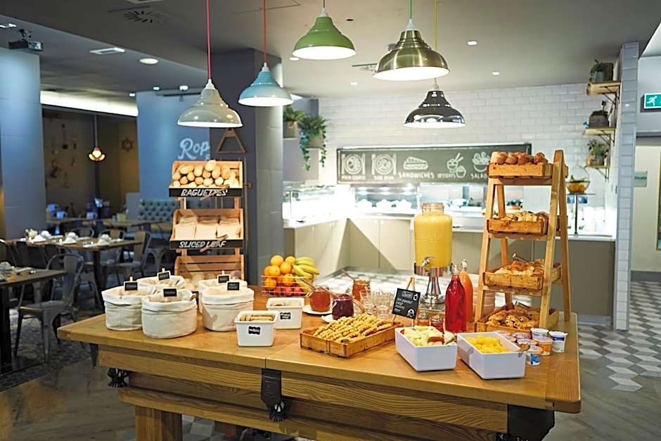 Novotel Liverpool Centre