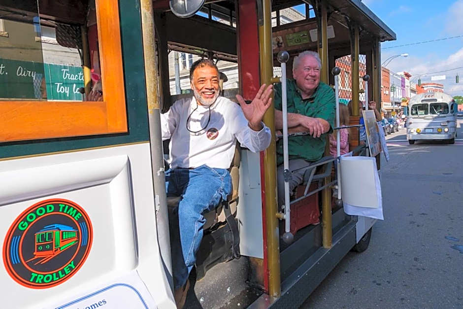 Holiday Inn Express Hotel & Suites Mount Airy By IHG