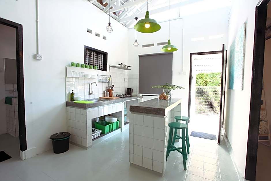 Stay SongSong Mount Erskine