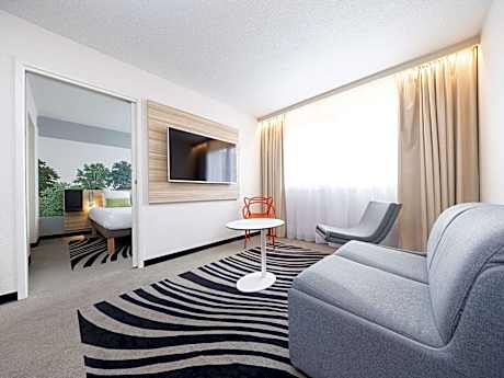 Superior Apartment, Non-Smoking, 1 Dbl. Bed, And 1 Convert. Sofa F. 1 Pers.