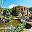 Lira Hotel
