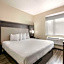 Best Western Plus Executive Residency Bronx