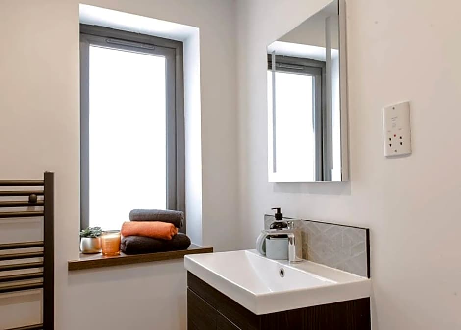 Modern 1-Bed Studio 4D Close to Royal Infirmary & DMU