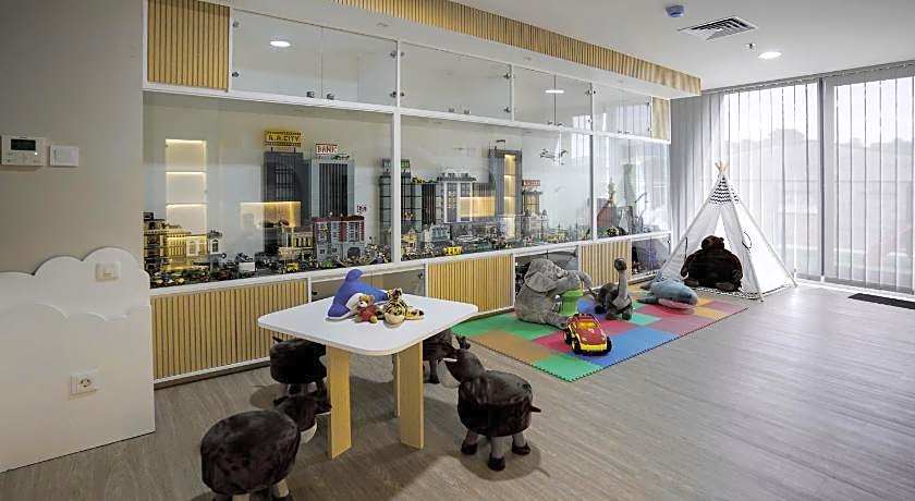 Awann Sewu Boutique Hotel & Suite