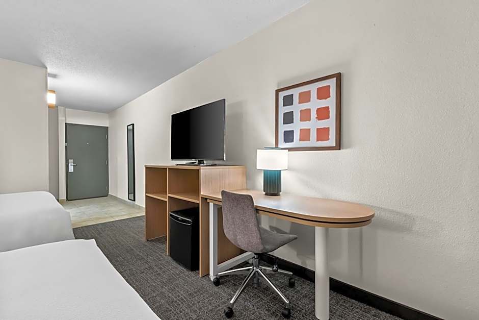 Spark by Hilton Bensalem Philadelphia