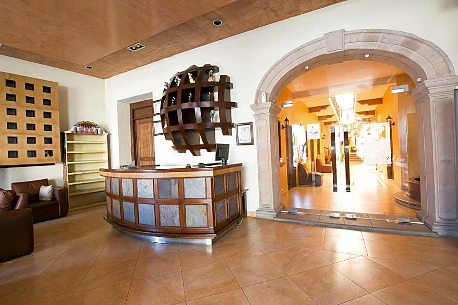 Hotel Casa del Virrey & Suites