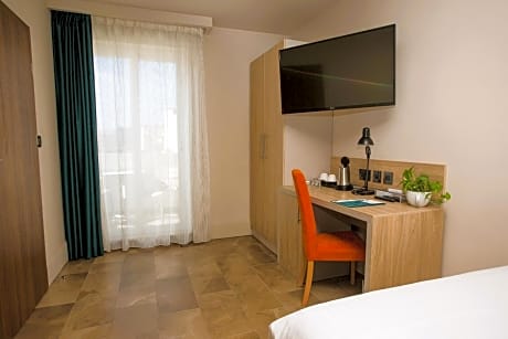 Deluxe Single Room with Balcony