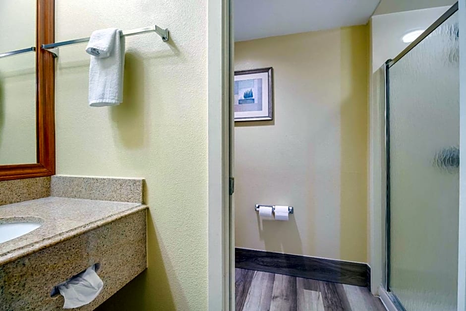 Quality Inn Baytown - Houston East