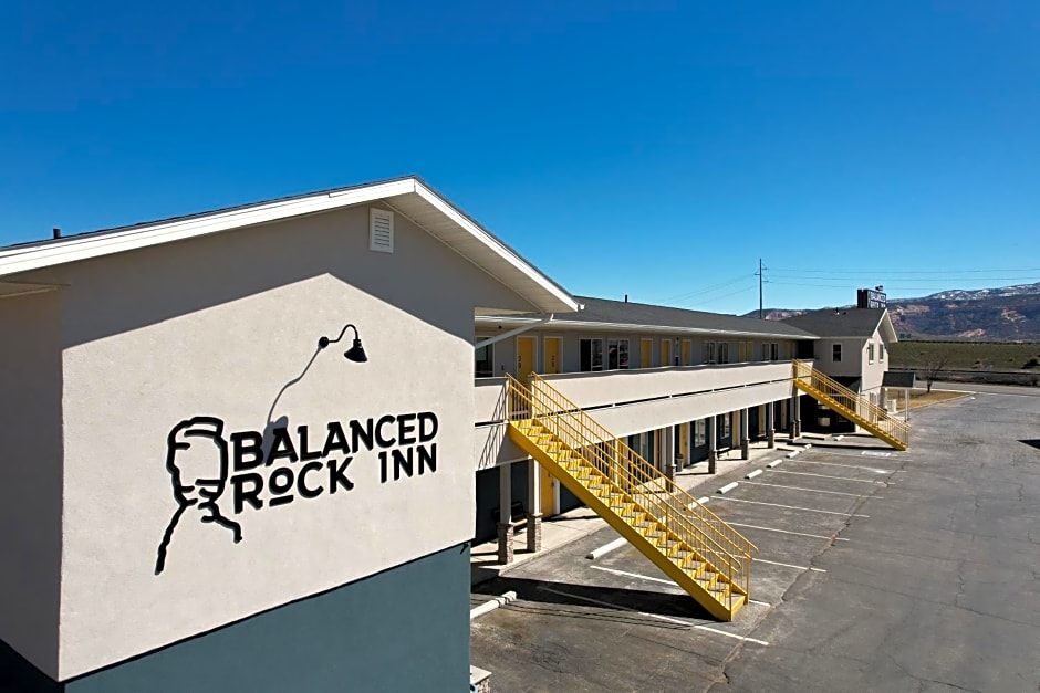 Balanced Rock Inn