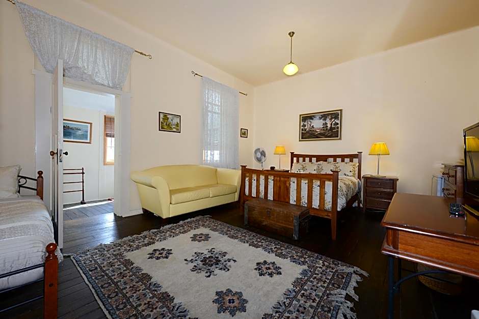 Edinburgh Gallery Bed & Breakfast