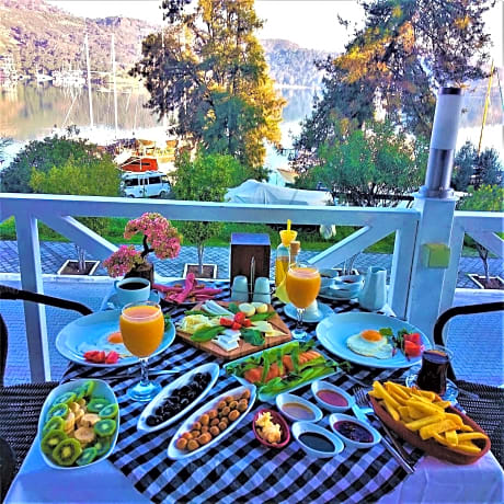 Levent Hotel