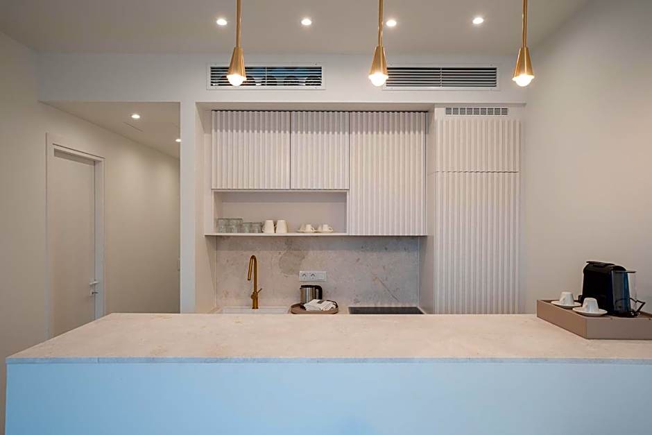 Gialova Hills 8 - Luxury Apartments with Pool