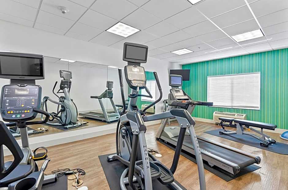 Holiday Inn Express Hotel & Suites Mount Airy By IHG