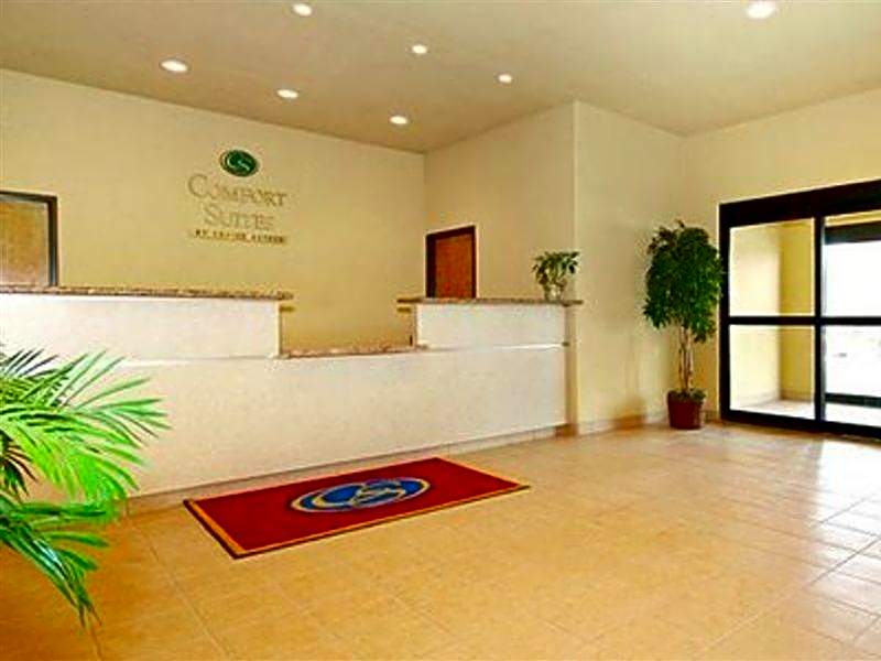 Quality Suites North Ih 35