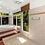 Hunchy Hideaway