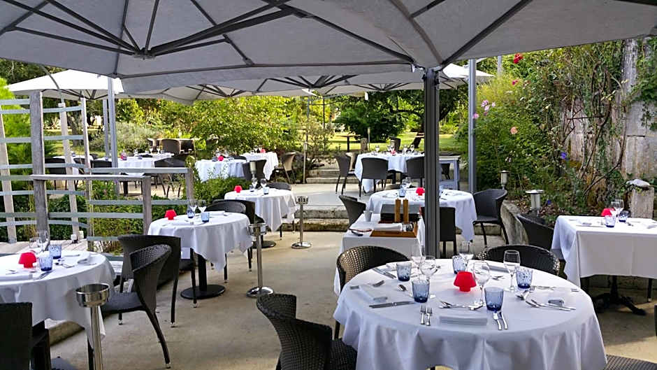 Logis Hôtel Restaurant L'Essille