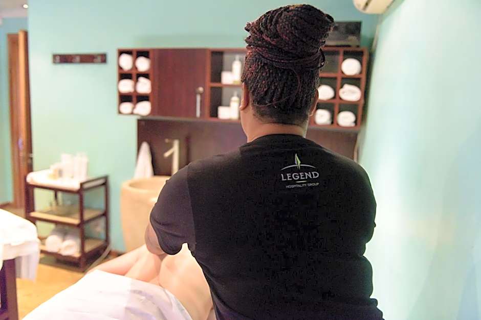 Whalesong Hotel & Spa