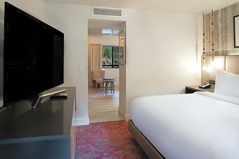 Cliffrose Springdale, Curio Collection by Hilton