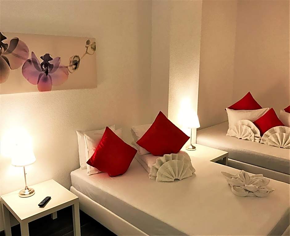 INSIDE Five Hotel
