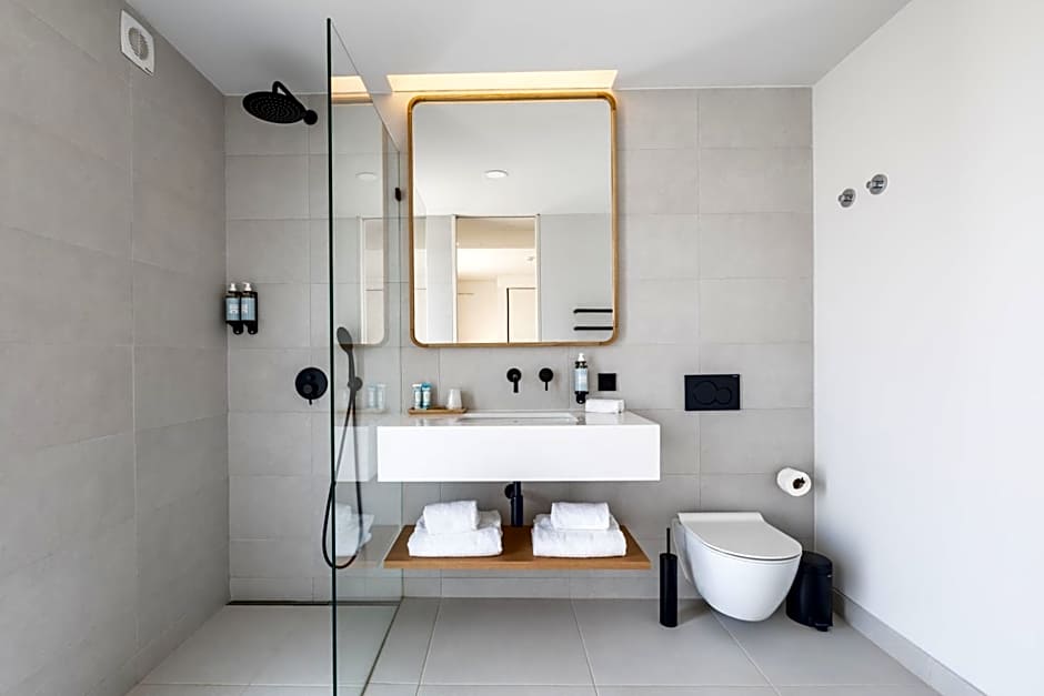 White Shell Beach Villas