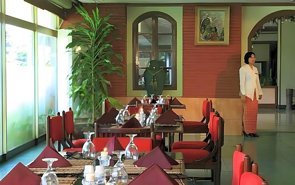 Sahid Kawanua Hotel