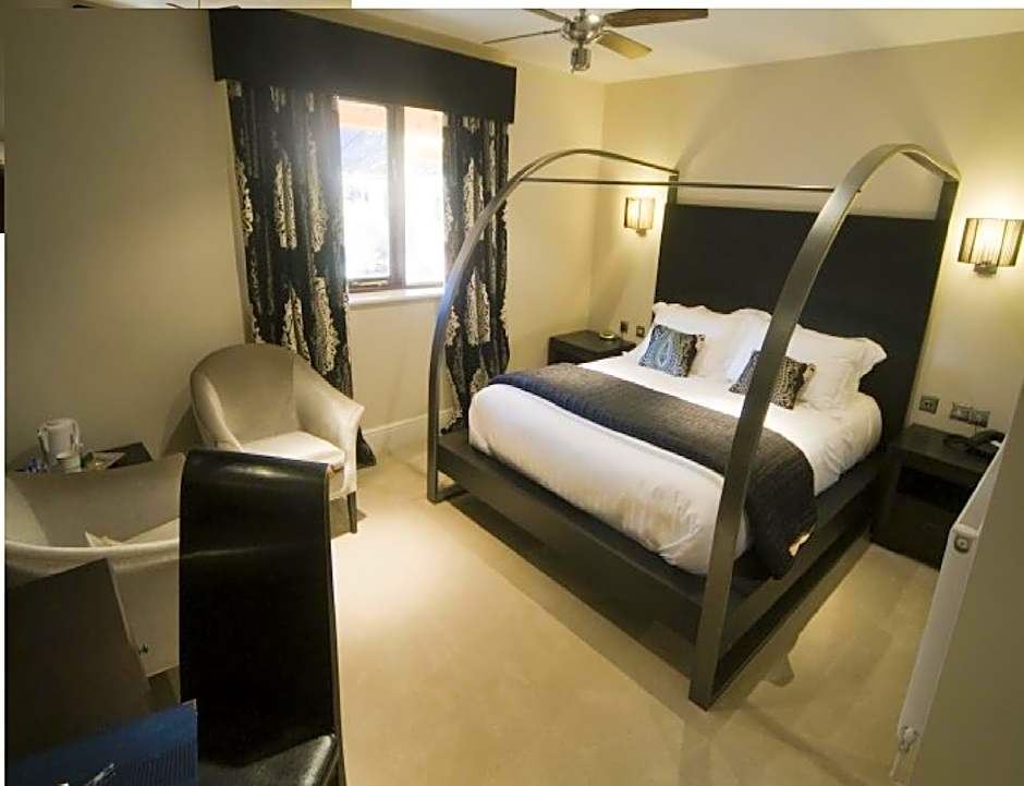 Hall Farm Hotel And Restaurant