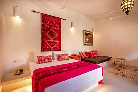 Cozy Room 4